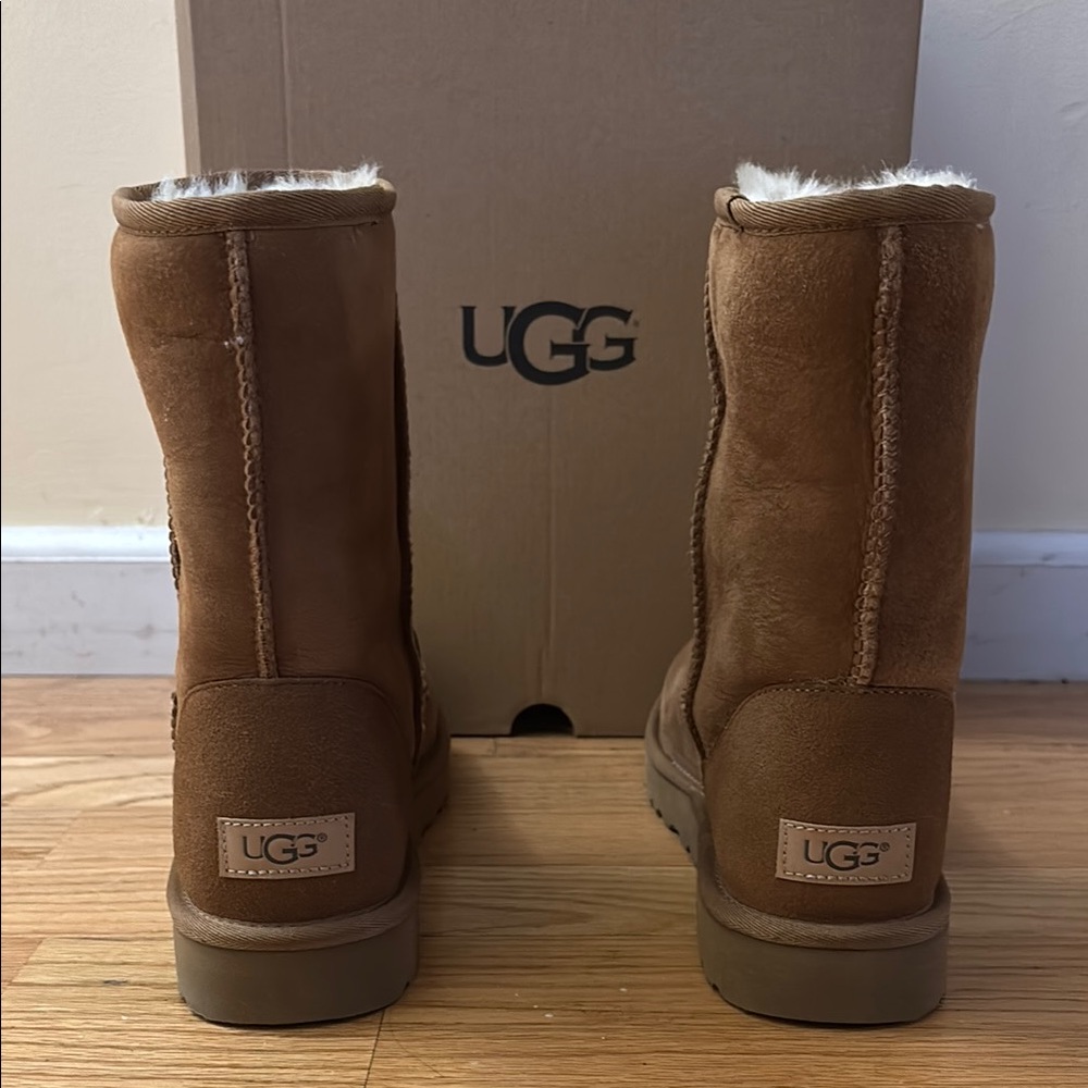 UGG Classic Short II Chestnut Size 10 Womens
